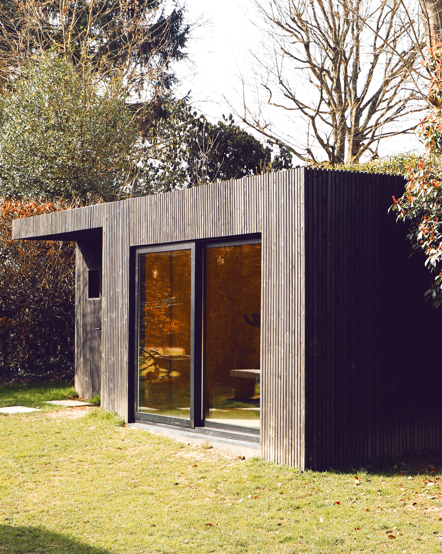 Annexe extension sur mesure extérieur en bois