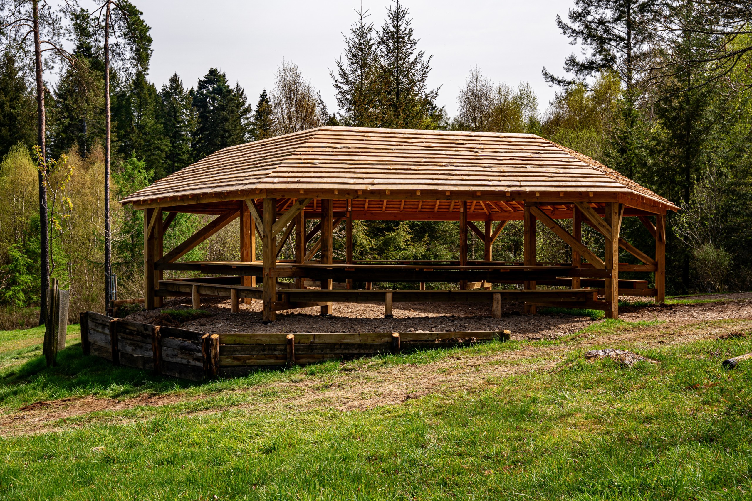Pavillon kiosque en bois